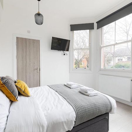 The Anson Hotel - Conveniently Located Sweet Space Near Transportation Stations London Luaran gambar