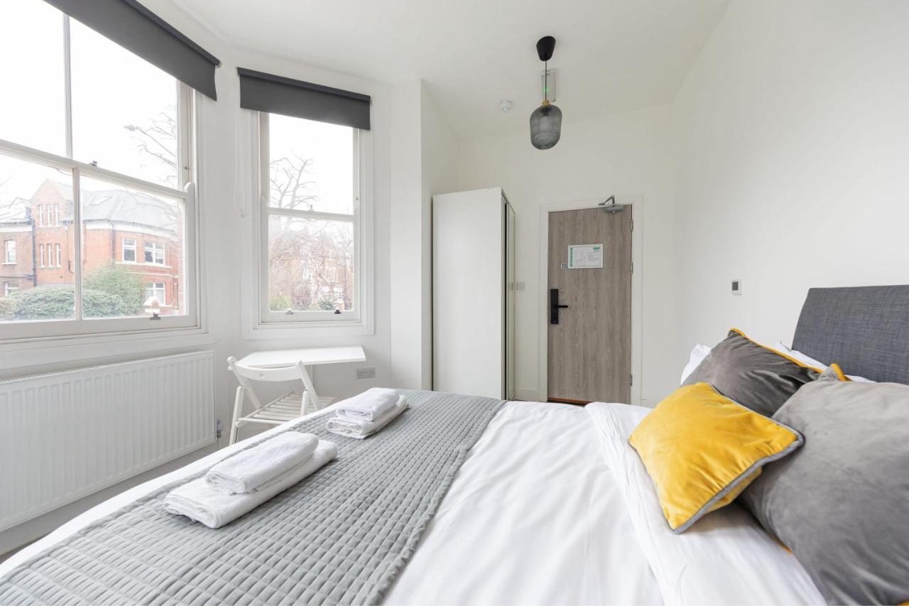 The Anson Hotel - Conveniently Located Sweet Space Near Transportation Stations London Luaran gambar