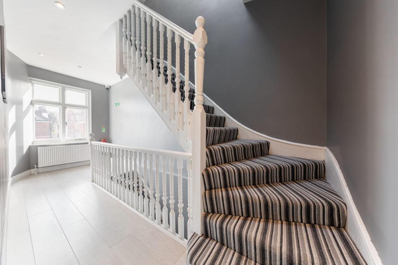The Anson Hotel - Conveniently Located Sweet Space Near Transportation Stations London Luaran gambar